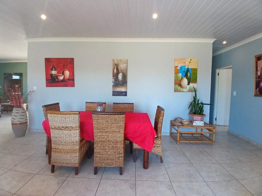 3 Bedroom Property for Sale in Tafelzicht Western Cape